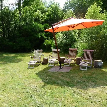Gite Douillet A Avec Terrasse, Wifi Et Cuisine Equipee - Fr-1-589-43 *