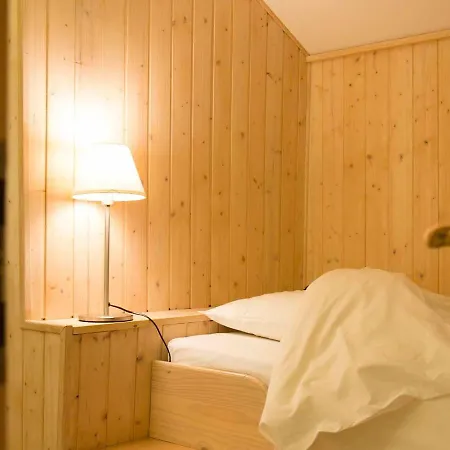 Gite Douillet A Avec Terrasse, Wifi Et Cuisine Equipee - Fr-1-589-43 Holiday home